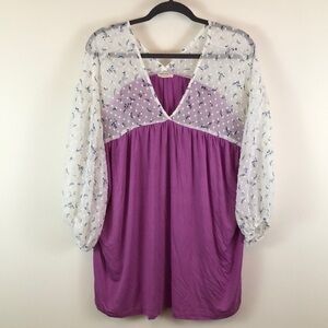 Oddy Floral Swiss Dot Top Size 1X/2X